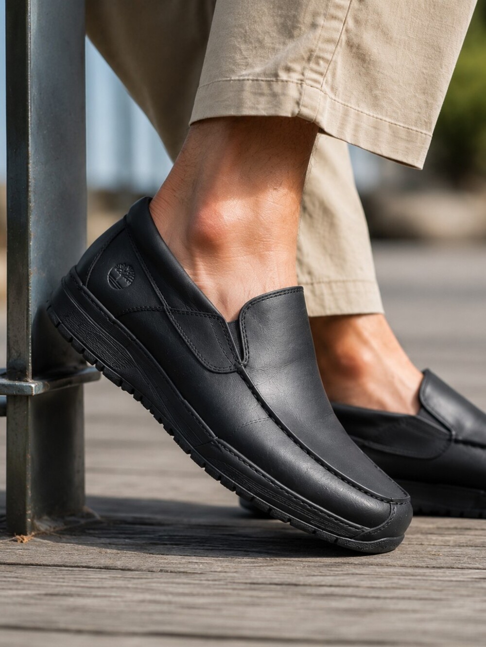 Timberland Barrett Park Men's Slip-On Shoes. - Picture 2 of 8